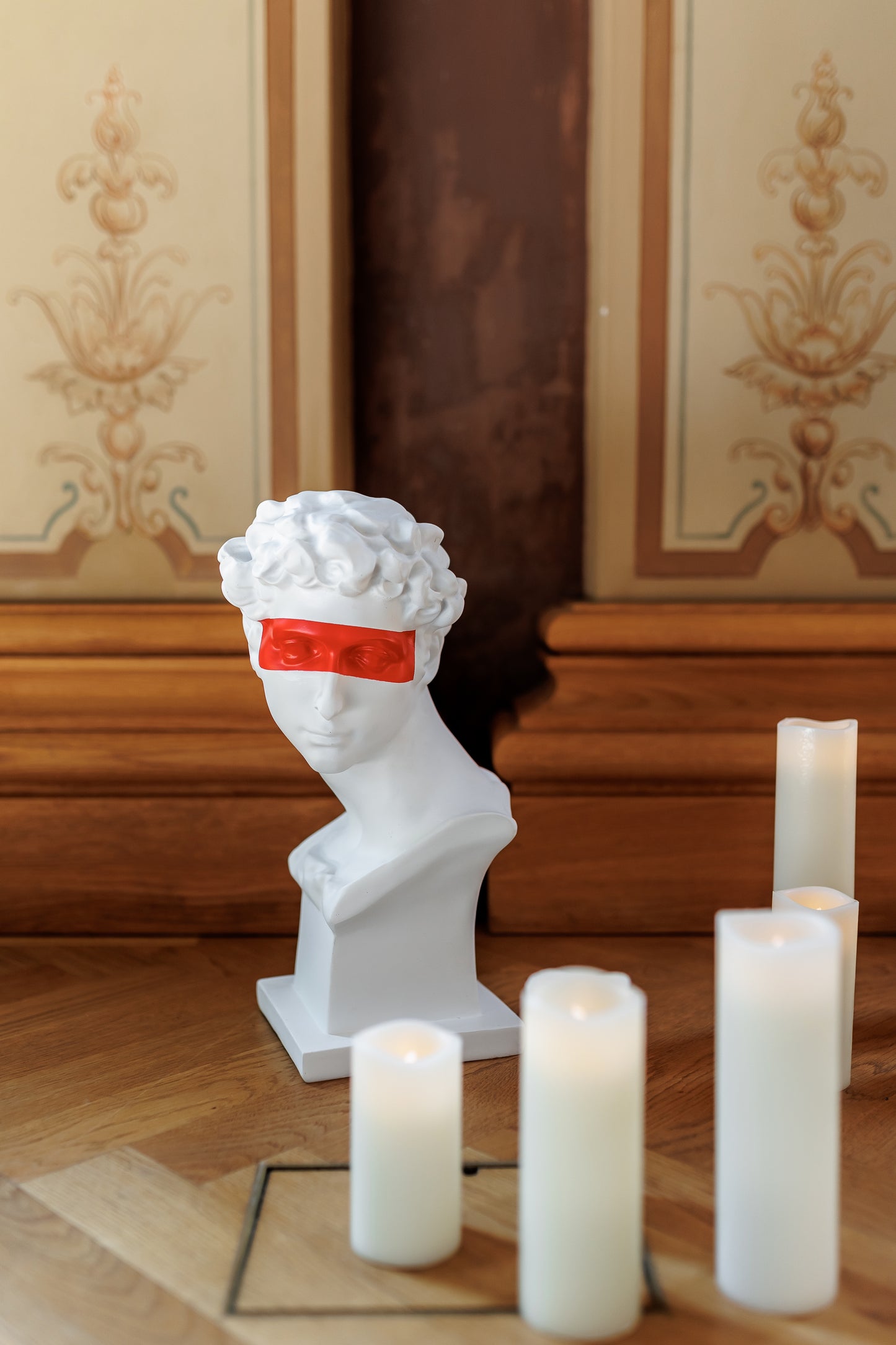 Vase/Büste männlich Rot