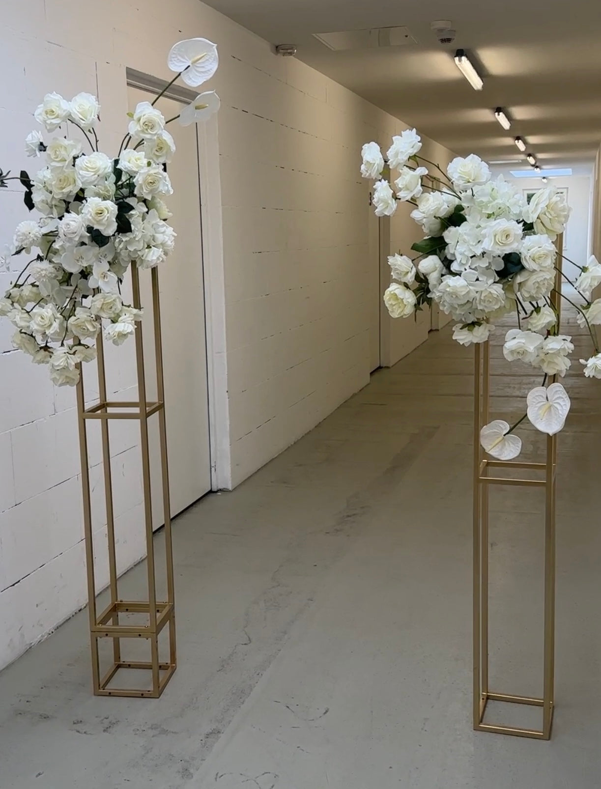 Helena - Blumenstand mit Blumen