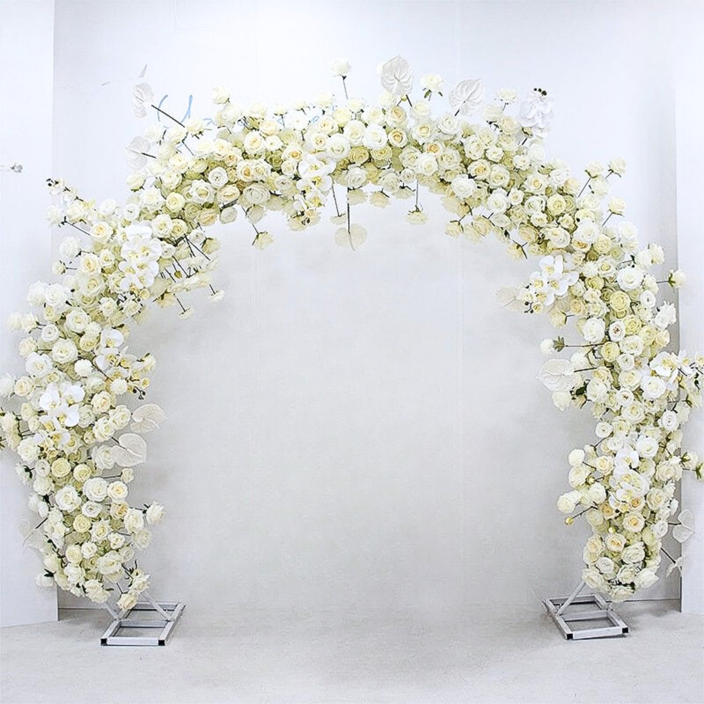 Hochzeitsbogen Ring mit Blumen