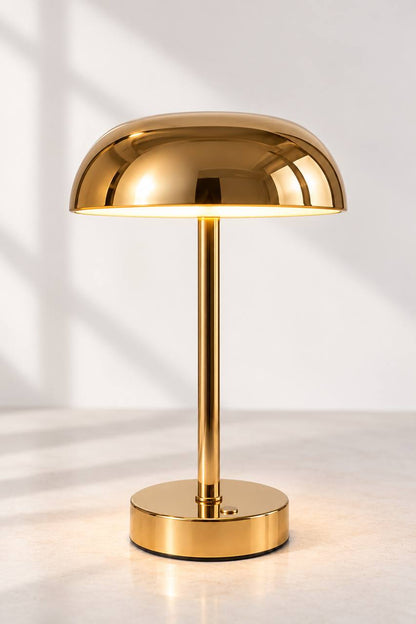 Goldene Lampe, LED, kabellos