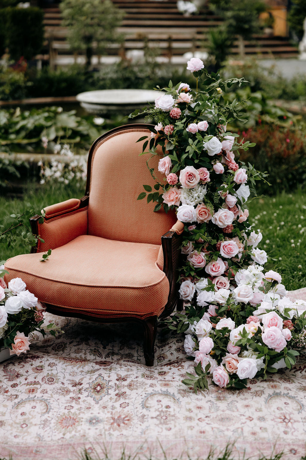 Hochzeitsbogen Halbkreis Rosa