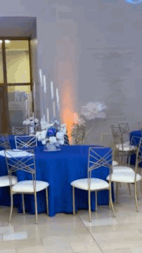 Runde Tischdecke Royalblau Ø 330 cm mieten