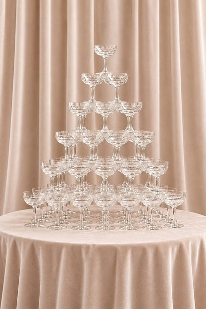 Champagnerpyramide mieten – 30 oder 50 Gläser | Berlin